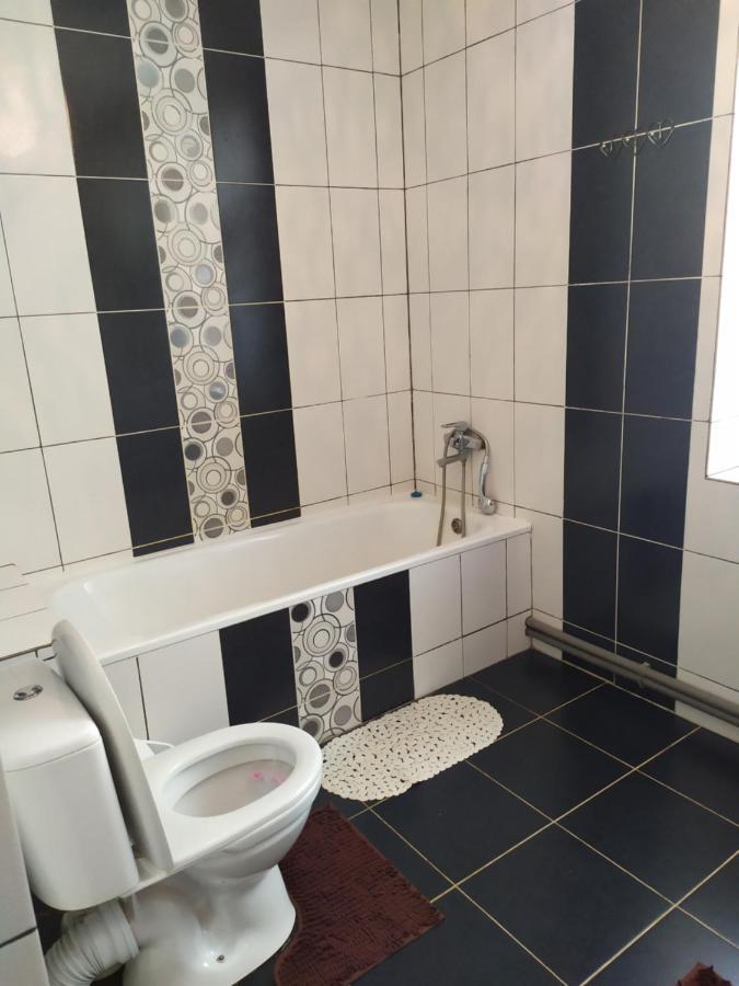 Білий Птах Hotel Svityaz' Buitenkant foto