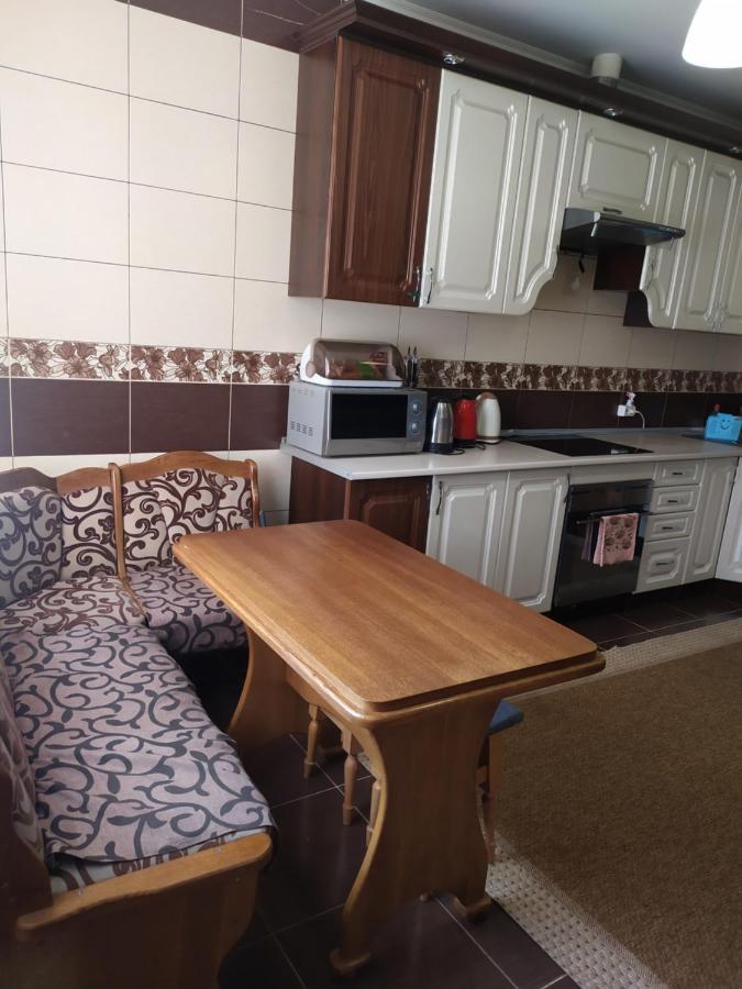 Білий Птах Hotel Svityaz' Buitenkant foto