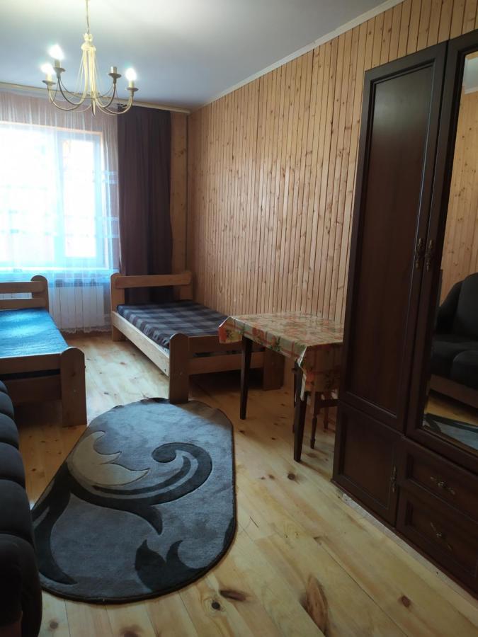 Білий Птах Hotel Svityaz' Buitenkant foto