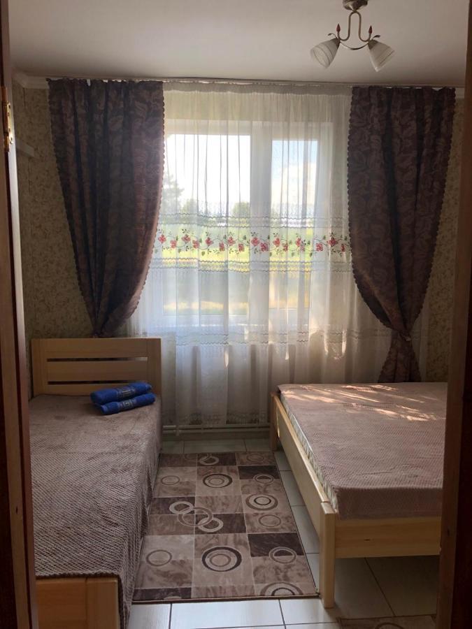 Білий Птах Hotel Svityaz' Buitenkant foto