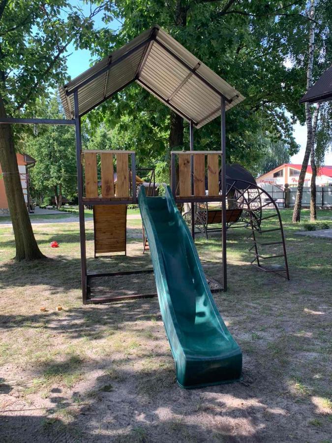 Білий Птах Hotel Svityaz' Buitenkant foto